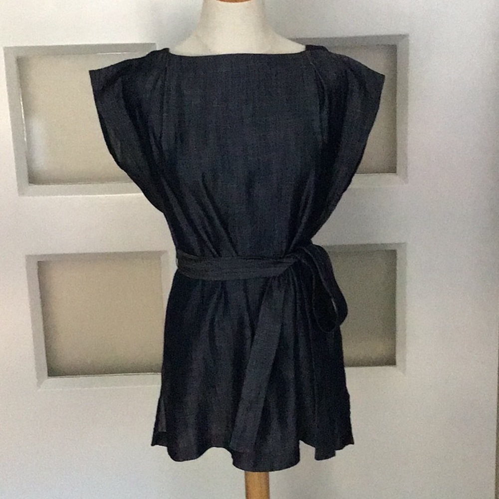 BR Factory Boatneck chambray belted tunic.